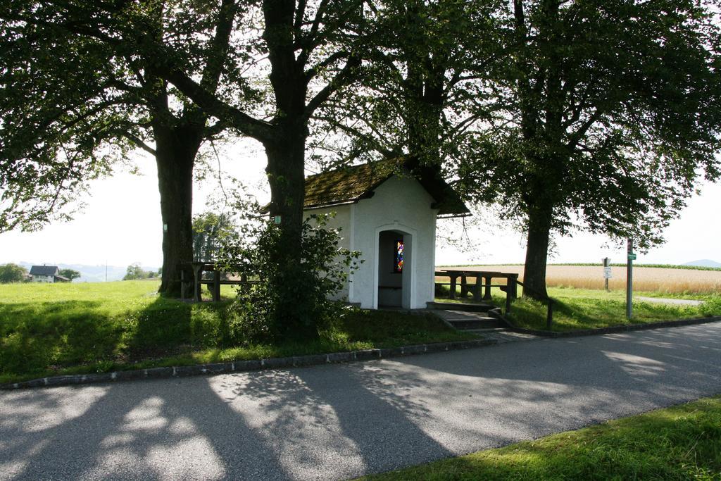 Kirchenwirt Inn Kreuzen  Buitenkant foto