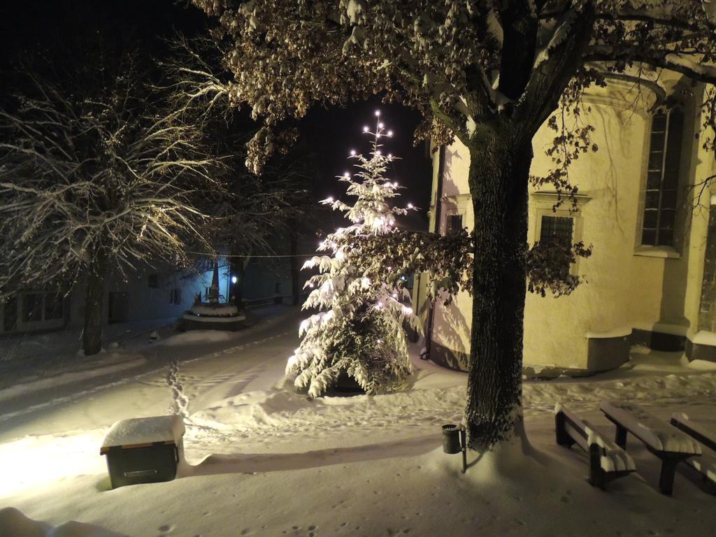 Kirchenwirt Inn Kreuzen  Buitenkant foto