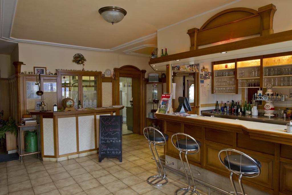 Kirchenwirt Inn Kreuzen  Buitenkant foto